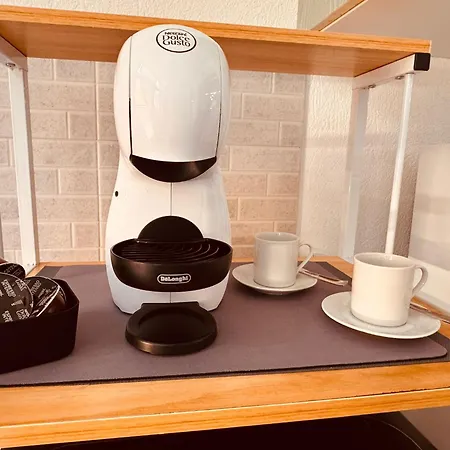 White House Quartu בית נופש Quartu SantʼElena